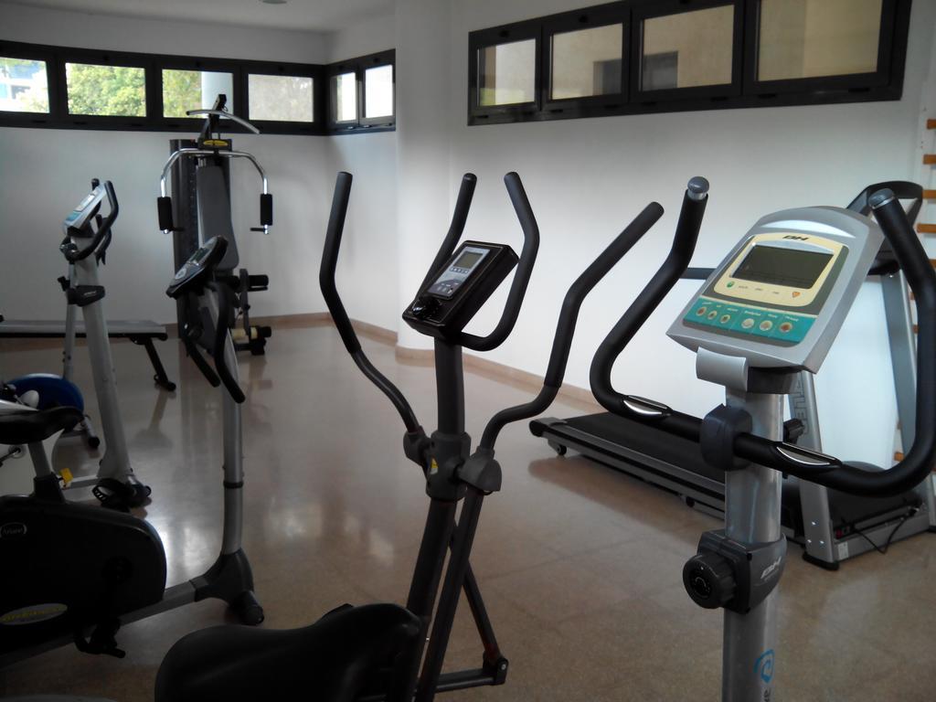 Apartamentos Tamarindo Cala De Finestrat Oda fotoğraf